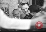 Immagine di 21 Club New York City USA, 1934, secondo 53 filmato di repertorio 65675052423