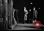 Standbild 21 Club New York City USA, 1934, aus Sekunde 61 historischem Filmmaterial Videoclip 65675052425
