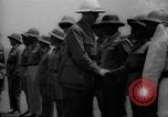 Standbild General Charles de Gaulle Fort Lamy französische Äquatorialafrika, 1941, aus Sekunde 49 historischem Filmmaterial Videoclip 65675052426
