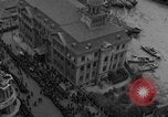 Immagine di Studenti Cinesi Shanghai in Cina, 1946, secondo 9 filmato di repertorio 65675052438