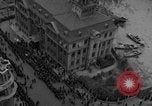 Immagine di Studenti Cinesi Shanghai in Cina, 1946, secondo 10 filmato di repertorio 65675052438