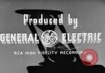 Image usine de General Electric United States USA, 1941, de la seconde 18 séquences d'archives historiques vidéo 65675052441