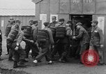 Immagine di I prigionieri cinesi Taipei Taiwan, 1954, secondo 13 filmato di repertorio 65675052451