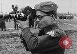 Immagine di I prigionieri cinesi Taipei Taiwan, 1954, secondo 26 filmato di repertorio 65675052451