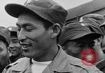 Immagine di I prigionieri cinesi Taipei Taiwan, 1954, secondo 42 filmato di repertorio 65675052451