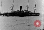 Standbild Untergang ein herrenloses Schiff United States USA, 1905, aus Sekunde 26 historischem Filmmaterial Videoclip 65675052476