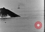 Standbild Untergang ein herrenloses Schiff United States USA, 1905, aus Sekunde 41 historischem Filmmaterial Videoclip 65675052476