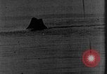 Standbild Untergang ein herrenloses Schiff United States USA, 1905, aus Sekunde 49 historischem Filmmaterial Videoclip 65675052476