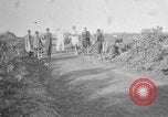 Immagine di Popolazioni indigene Uganda, 1924, secondo 9 filmato di repertorio 65675052478