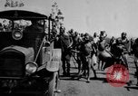 Immagine di Popolazioni indigene Uganda, 1924, secondo 44 filmato di repertorio 65675052478