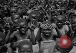 Standbild native Schulkinder Uganda, 1924, aus Sekunde 57 historischem Filmmaterial Videoclip 65675052480
