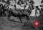Standbild native people Uganda, 1924, aus Sekunde 10 historischem Filmmaterial Videoclip 65675052481