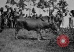 Standbild native people Uganda, 1924, aus Sekunde 12 historischem Filmmaterial Videoclip 65675052481