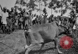Standbild native people Uganda, 1924, aus Sekunde 20 historischem Filmmaterial Videoclip 65675052481