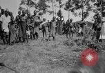 Standbild native people Uganda, 1924, aus Sekunde 25 historischem Filmmaterial Videoclip 65675052481