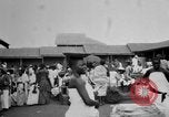 Immagine di Popolazioni indigene Uganda, 1924, secondo 11 filmato di repertorio 65675052483