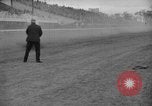 Standbild Cliff Woodbury gewinnt AAA Dirt Track Weltmeisterschaften Detroit Michigan USA, 1927, aus Sekunde 38 historischem Filmmaterial Videoclip 65675052487