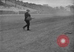 Standbild Cliff Woodbury gewinnt AAA Dirt Track Weltmeisterschaften Detroit Michigan USA, 1927, aus Sekunde 39 historischem Filmmaterial Videoclip 65675052487