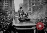 Standbild Blackfoot Indianer besuchen Sie New York City Mayor Walker New York City USA, 1927, aus Sekunde 21 historischem Filmmaterial Videoclip 65675052488