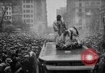 Standbild Blackfoot Indianer besuchen Sie New York City Mayor Walker New York City USA, 1927, aus Sekunde 25 historischem Filmmaterial Videoclip 65675052488