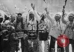 Standbild Blackfoot Indianer besuchen Sie New York City Mayor Walker New York City USA, 1927, aus Sekunde 40 historischem Filmmaterial Videoclip 65675052488
