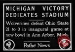 Immagine di La prima partita di calcio nel 1927 a New Michigan Stadium Ann Arbor Michigan USA, 1927, secondo 1 filmato di repertorio 65675052490