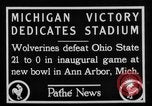 Immagine di La prima partita di calcio nel 1927 a New Michigan Stadium Ann Arbor Michigan USA, 1927, secondo 7 filmato di repertorio 65675052490