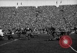 Immagine di La prima partita di calcio nel 1927 a New Michigan Stadium Ann Arbor Michigan USA, 1927, secondo 44 filmato di repertorio 65675052490