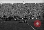 Immagine di La prima partita di calcio nel 1927 a New Michigan Stadium Ann Arbor Michigan USA, 1927, secondo 47 filmato di repertorio 65675052490