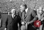 Immagine di La prima partita di calcio nel 1927 a New Michigan Stadium Ann Arbor Michigan USA, 1927, secondo 62 filmato di repertorio 65675052490