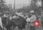 Immagine di Presidente Calvin Coolidge a Mount Rushmore Black Hills South Dakota USA, 1927, secondo 29 filmato di repertorio 65675052493