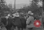 Immagine di Presidente Calvin Coolidge a Mount Rushmore Black Hills South Dakota USA, 1927, secondo 30 filmato di repertorio 65675052493