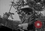 Immagine di Presidente Calvin Coolidge a Mount Rushmore Black Hills South Dakota USA, 1927, secondo 36 filmato di repertorio 65675052493
