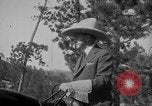 Immagine di Presidente Calvin Coolidge a Mount Rushmore Black Hills South Dakota USA, 1927, secondo 38 filmato di repertorio 65675052493