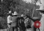 Immagine di Presidente Calvin Coolidge a Mount Rushmore Black Hills South Dakota USA, 1927, secondo 54 filmato di repertorio 65675052493