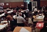 Standbild Roten Kreuzes United States USA, 1972, aus Sekunde 50 historischem Filmmaterial Videoclip 65675052497