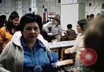 Image Les travailleurs de la Croix-Rouge United States USA, 1972, de la seconde 17 séquences d'archives historiques vidéo 65675052498