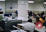 Image Les travailleurs de la Croix-Rouge United States USA, 1972, de la seconde 57 séquences d'archives historiques vidéo 65675052498