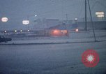 Standbild Wasser auf der Straße Rapid City South Dakota USA, 1972, aus Sekunde 24 historischem Filmmaterial Videoclip 65675052499
