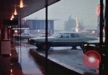 Standbild Wasser auf der Straße Rapid City South Dakota USA, 1972, aus Sekunde 41 historischem Filmmaterial Videoclip 65675052499