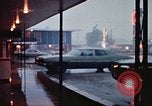Standbild Wasser auf der Straße Rapid City South Dakota USA, 1972, aus Sekunde 46 historischem Filmmaterial Videoclip 65675052499