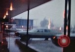 Standbild Wasser auf der Straße Rapid City South Dakota USA, 1972, aus Sekunde 47 historischem Filmmaterial Videoclip 65675052499
