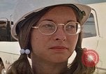Standbild Volunteer worker Rapid City South Dakota USA, 1972, aus Sekunde 23 historischem Filmmaterial Videoclip 65675052501