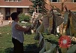 Standbild Volunteer worker Rapid City South Dakota USA, 1972, aus Sekunde 31 historischem Filmmaterial Videoclip 65675052501