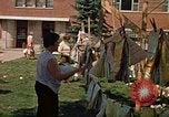 Standbild Volunteer worker Rapid City South Dakota USA, 1972, aus Sekunde 36 historischem Filmmaterial Videoclip 65675052501