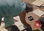 Standbild Volunteer worker Rapid City South Dakota USA, 1972, aus Sekunde 56 historischem Filmmaterial Videoclip 65675052501