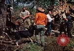 Standbild Suche Team Rapid City South Dakota USA, 1972, aus Sekunde 30 historischem Filmmaterial Videoclip 65675052502