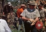 Standbild Suche Team Rapid City South Dakota USA, 1972, aus Sekunde 44 historischem Filmmaterial Videoclip 65675052502