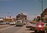 Immagine di Traffico Rapid City South Dakota USA, 1972, secondo 16 filmato di repertorio 65675052504