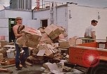 Image Kentucky Fried Chicken employés Rapid City South Dakota USA, 1972, de la seconde 14 séquences d'archives historiques vidéo 65675052522